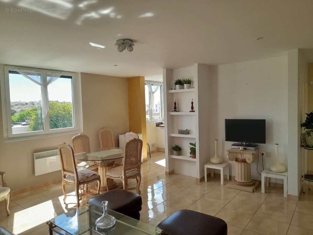 Appartement à BEZIERS