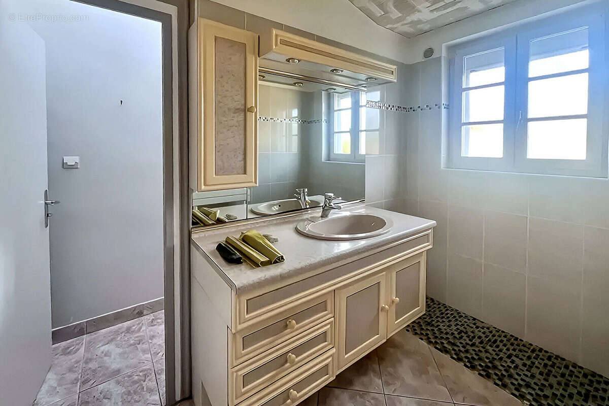 Maison à LA ROCHELLE