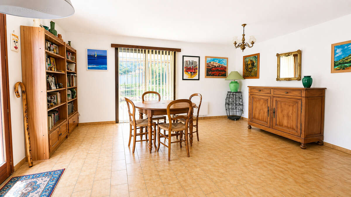 Maison à LA DESTROUSSE