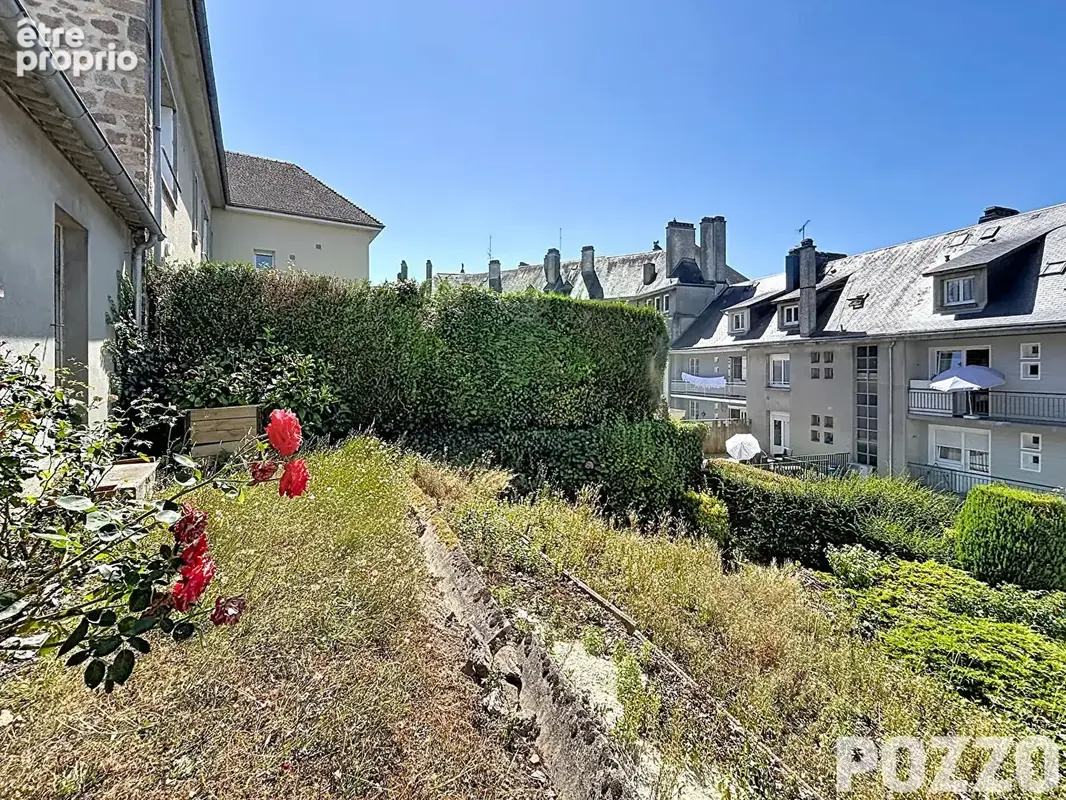 A vendre appartement de 4 pieces (107 m²) a vire-normandie (14) - photo 11