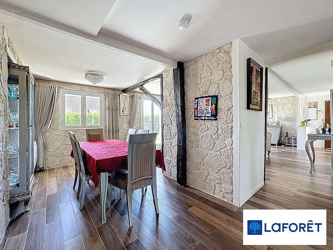 Maison à SAINT-GERMAIN-DE-LA-GRANGE