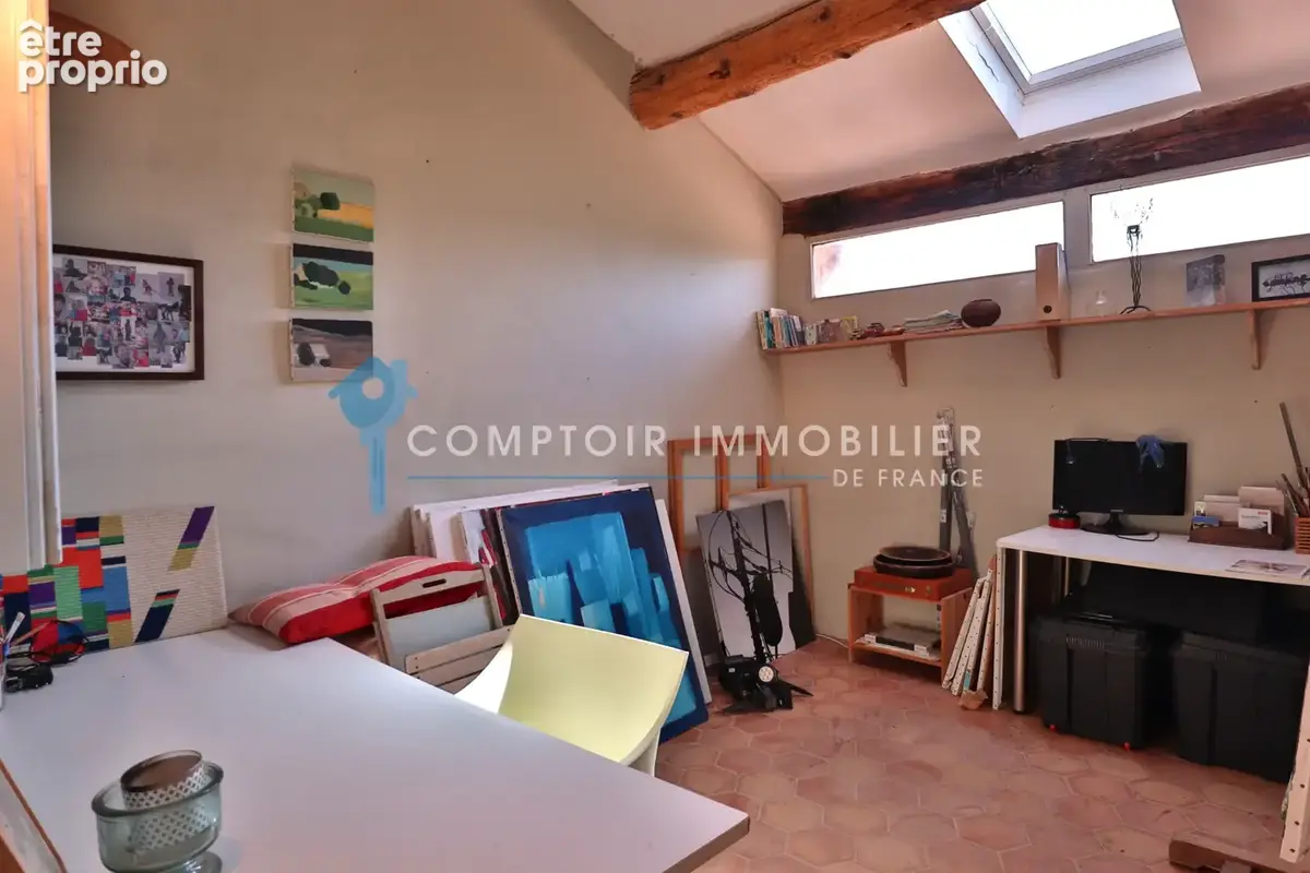 Dept 84 - Goult - Ravissante et atypique propriété en pierre 150 m2 + terrain avec garage et piscine non atten - photo 18