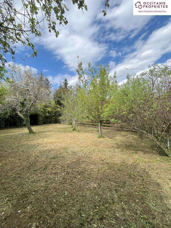 Terrain à L&#039;ISLE-EN-DODON