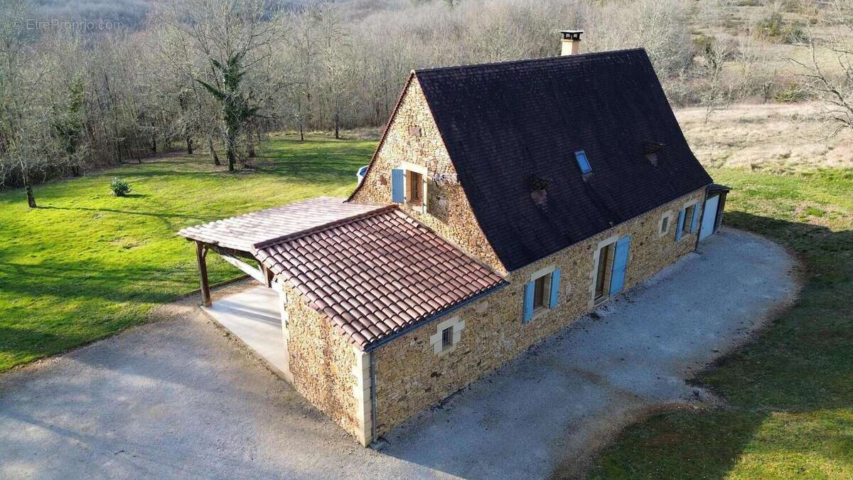 DJI0322 - Maison à PAUNAT