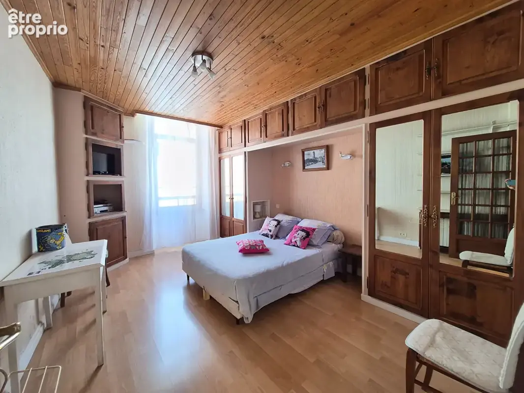 Grand appartement de 112 m²  centre-ville ? 3 chambres - photo 10