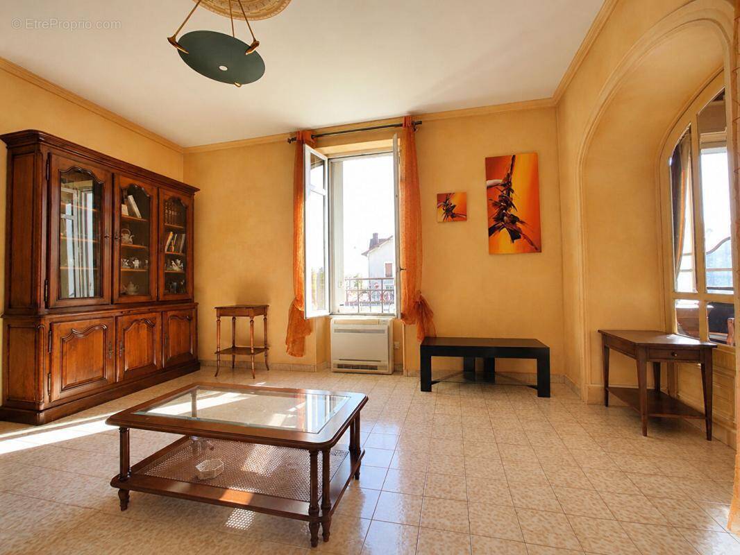 Maison à SOUPROSSE