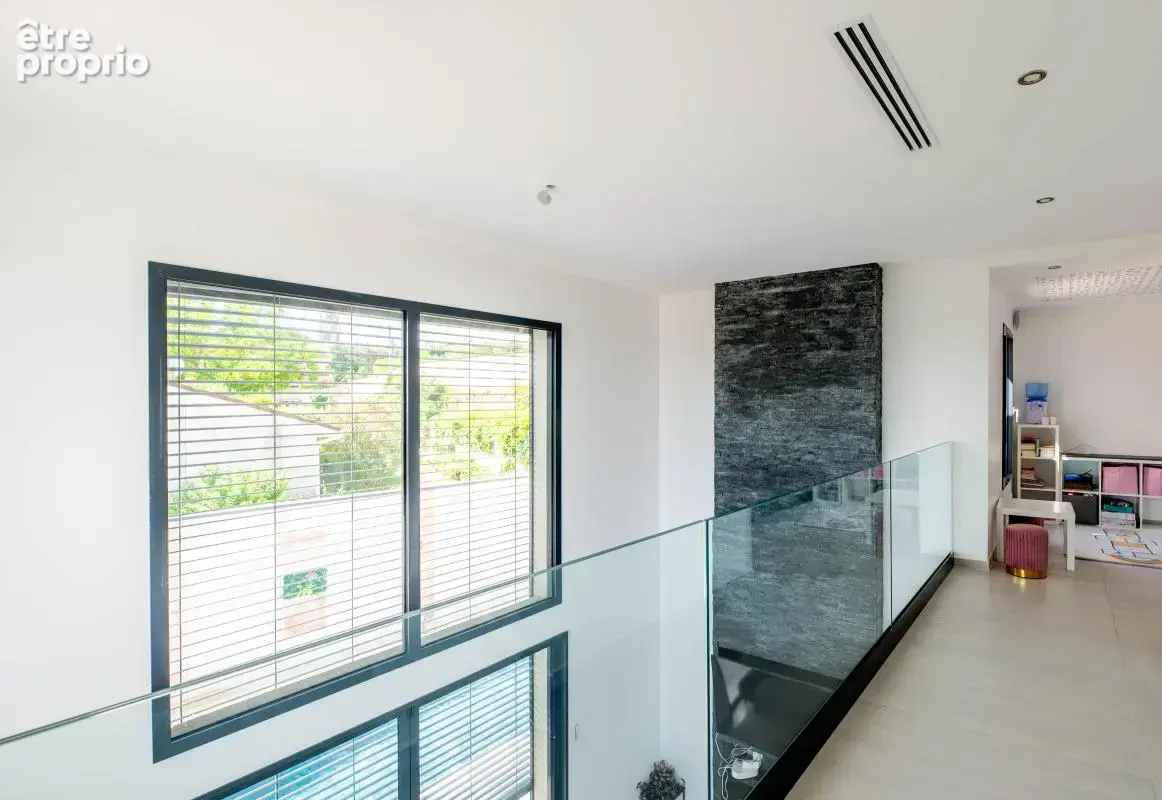 Villa d'exception - 2 suites parentales - 5 chambres - Hamman - Piscine - Garage double Vue panoramique - photo 16