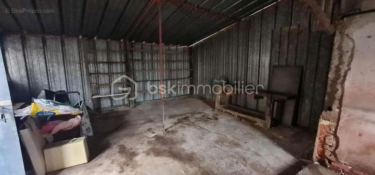 Maison à POUILLY-SUR-SAONE