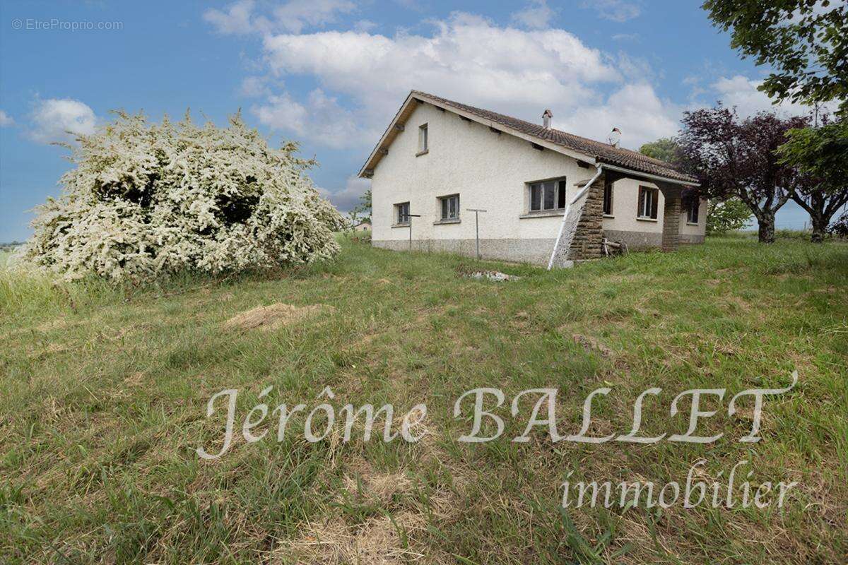 Maison 96 m² à Saint-Martin-Laguepie  - photo 3