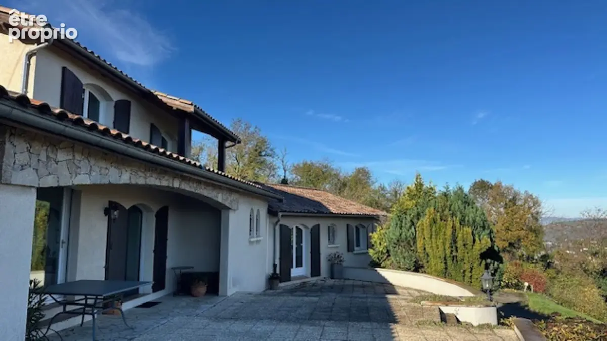 Maison Vienne 8 pièce(s) 237.49 m2 - photo 2