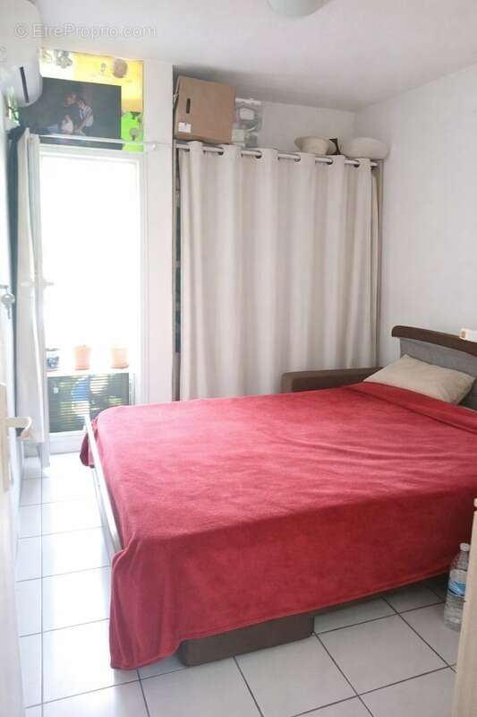 Appartement à BAIE-MAHAULT