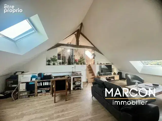 Propriete de caractere avec espace professionnel - photo 17