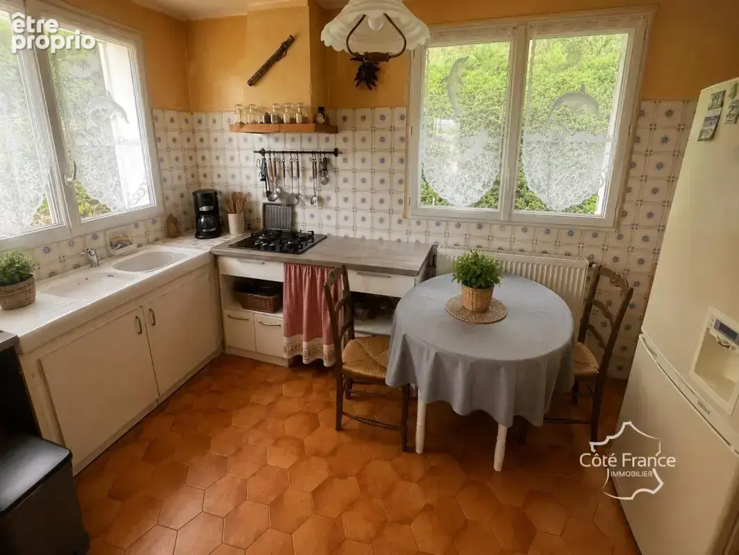 CLAMECY   Pavillon parfaitement entretenu avec une partie fo - photo 10