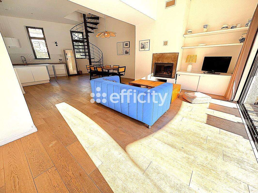 Maison à MARSEILLE-7E