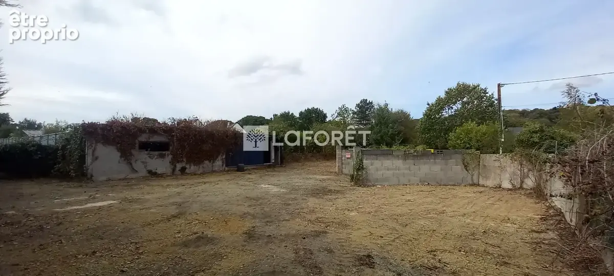 Photo Terrain à Graces au prix de 34 500€