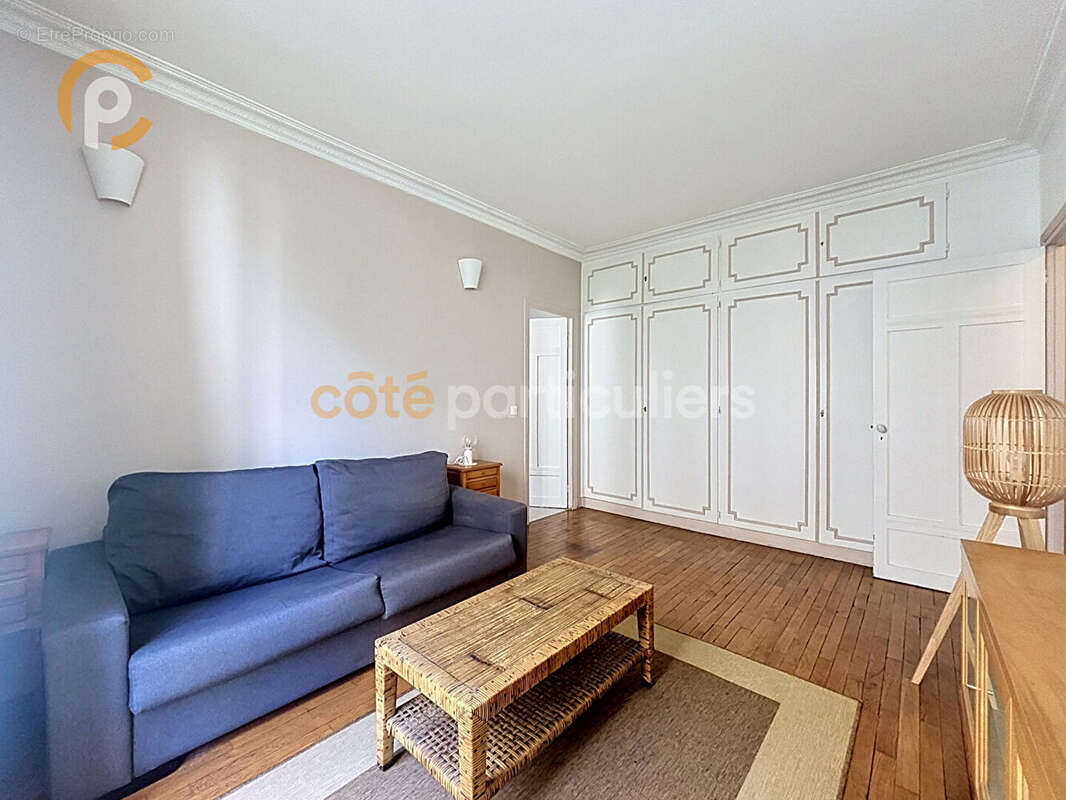 Appartement T1 27m² rénové vendu meublé ? Immeuble Art Déco ? Place Monge Paris 5e - photo 4
