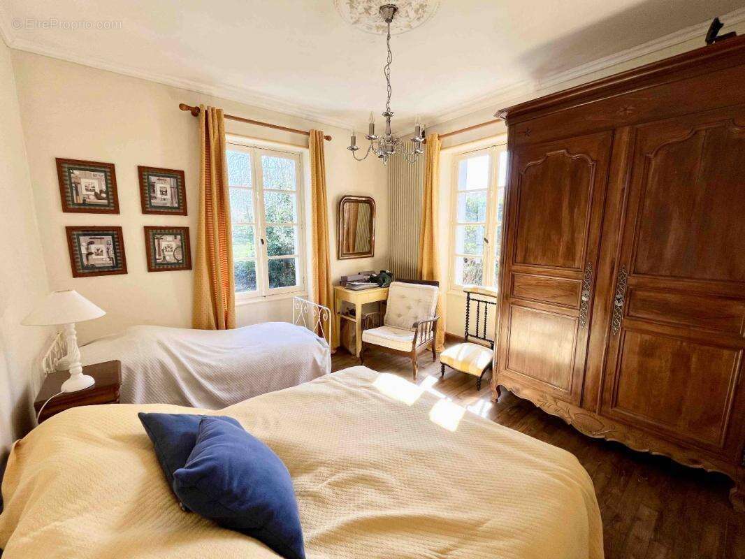 Maison à LE VIGEANT