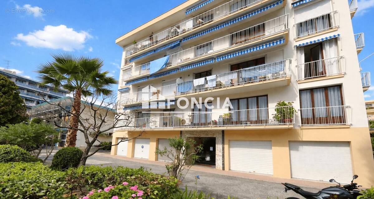 Appartement à CAGNES-SUR-MER