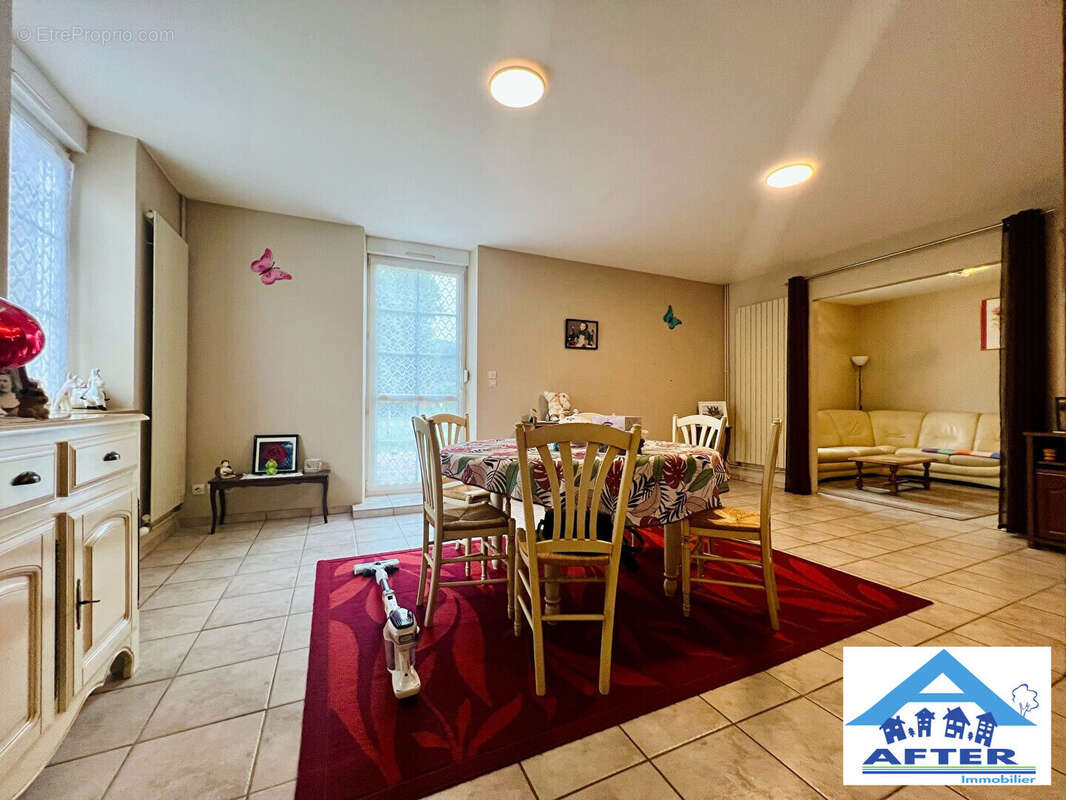 Appartement à AUMONTZEY