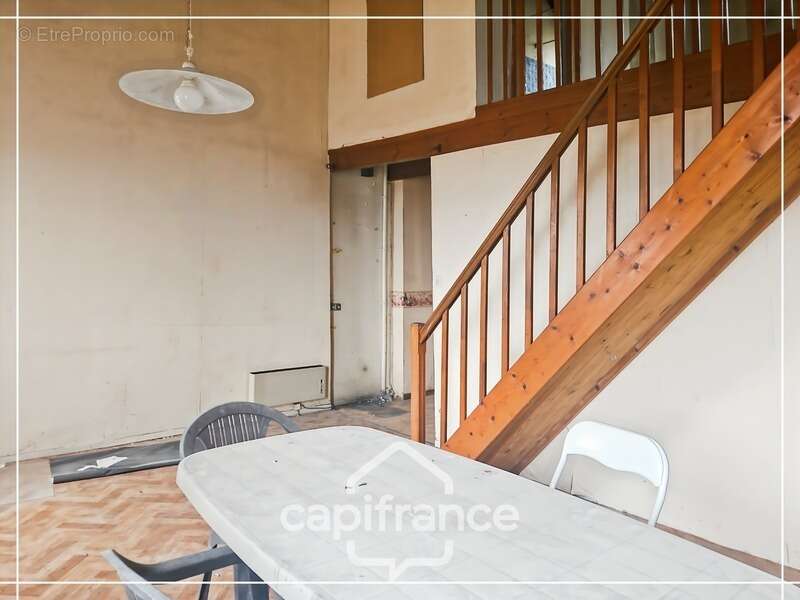 Appartement à PUYMIROL