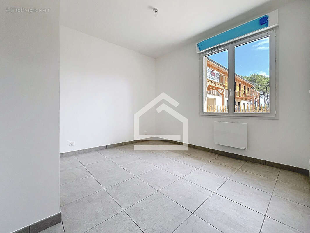 Appartement à VENDAYS-MONTALIVET