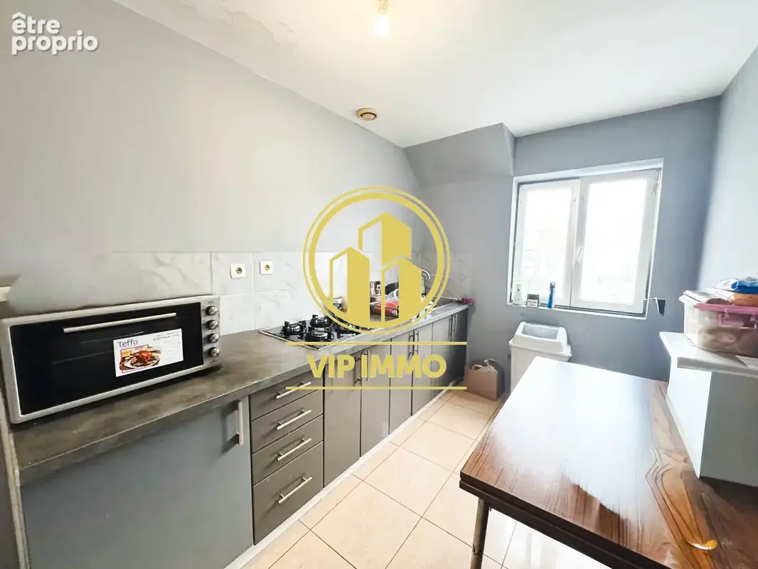 Appartement 5 pièces 62 m² à vendre à Lille (59000) - photo 4