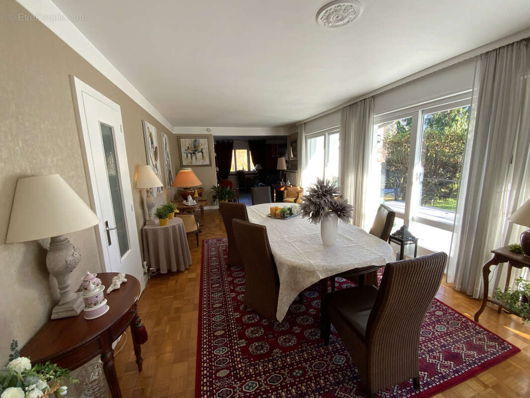 Maison à LUXEUIL-LES-BAINS