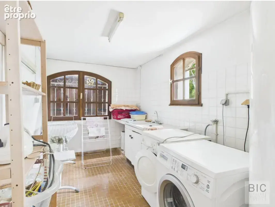 A vendre Jolie maison familiale avec climatisation, jardin et garage - photo 14