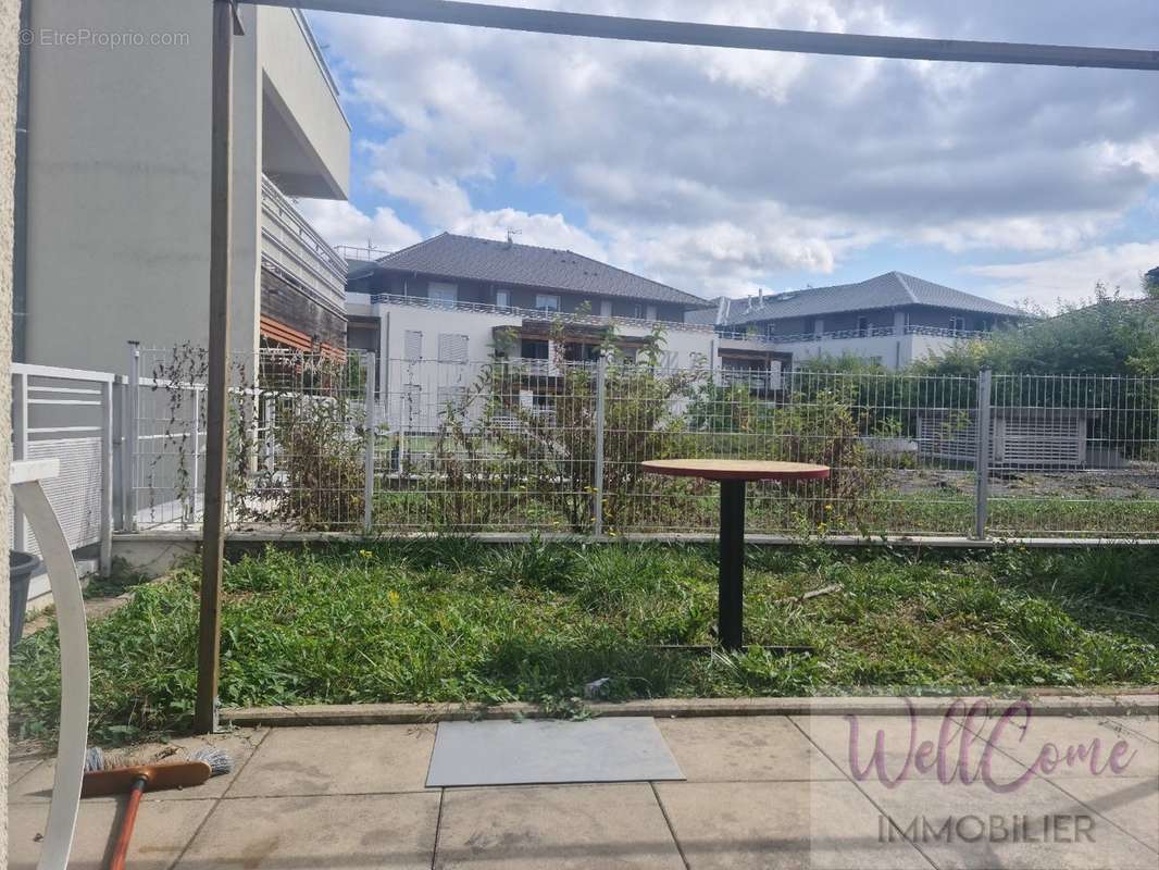 Appartement à VILLE-LA-GRAND