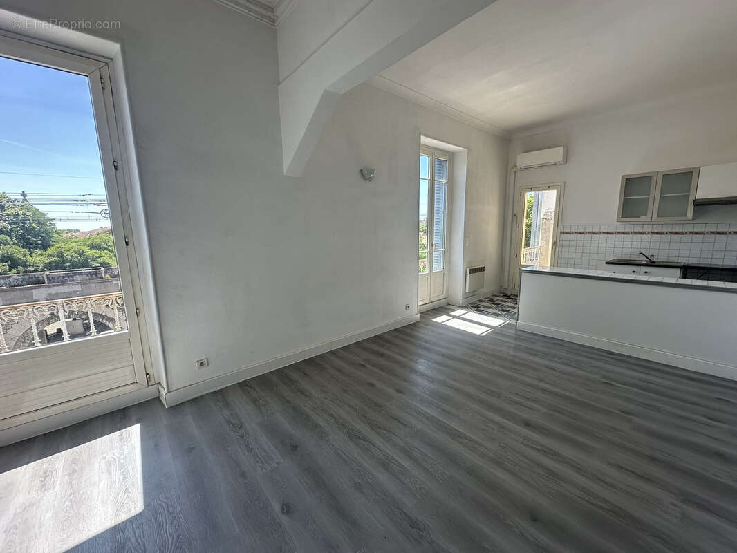 Appartement à NIMES