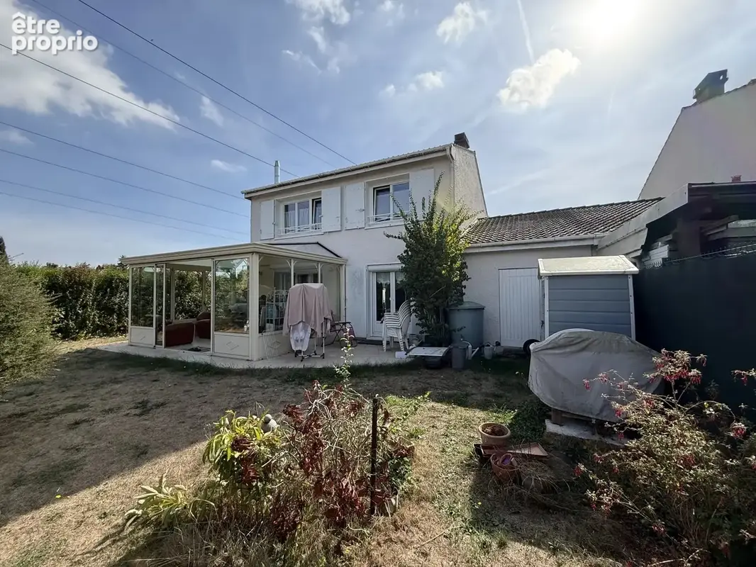 CHELLES Pavillon familial : 3 chambres, jardin sans vis-à-vis & sous-sol total - photo 2