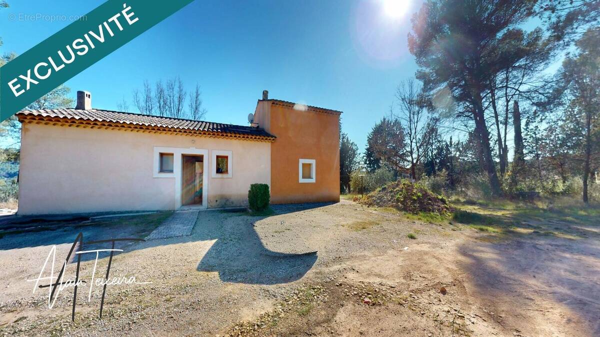 Photo 1 - Maison à SALERNES