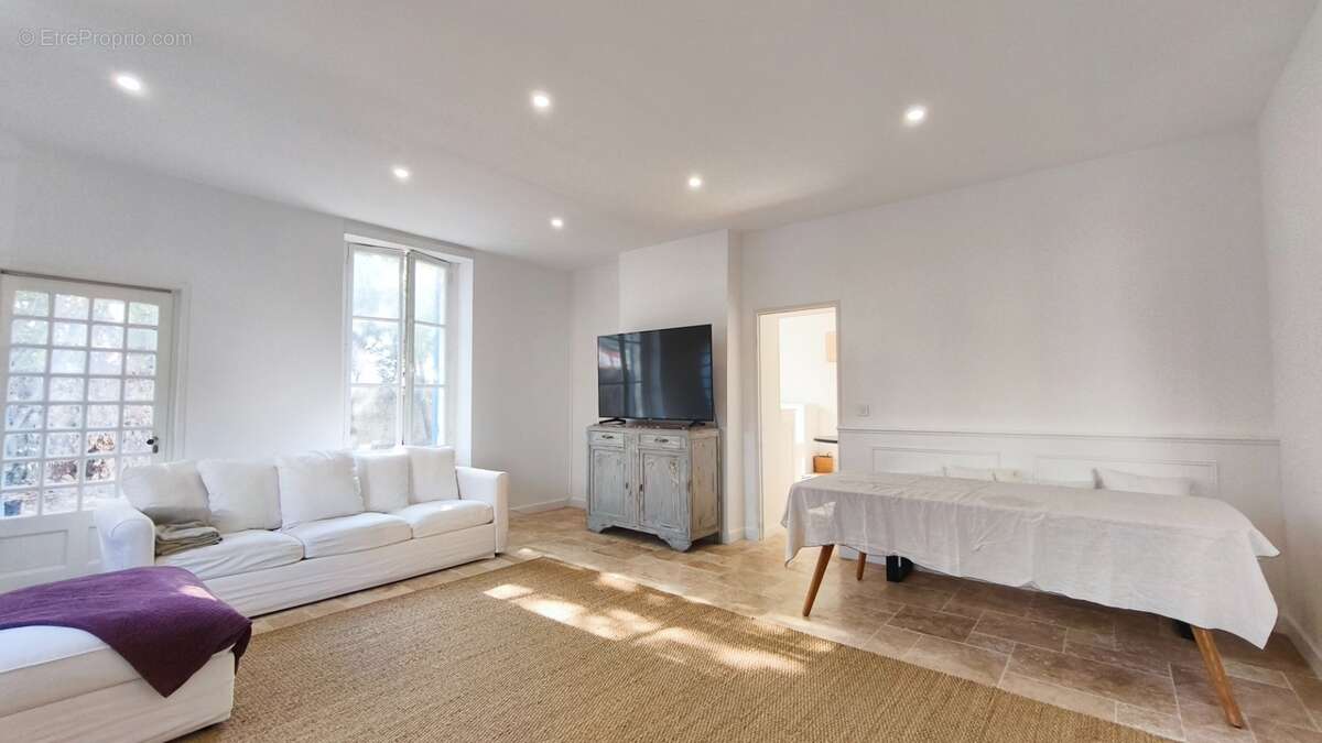 Bassin d'arcachon – ensemble immobilier rare comprenant 2 habitations - photo 3
