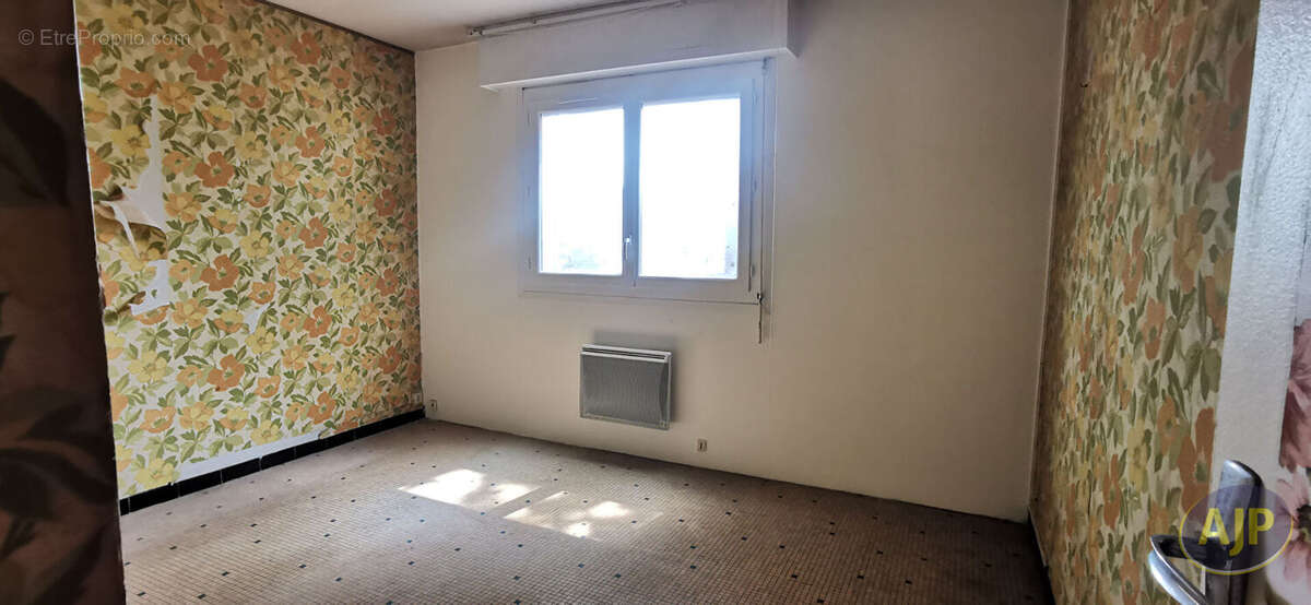 AppartementT3 à rénover ! - photo 3