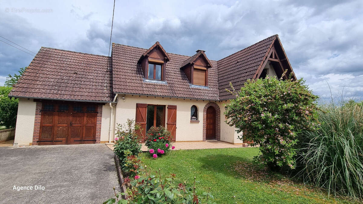 Maison à VENIZY