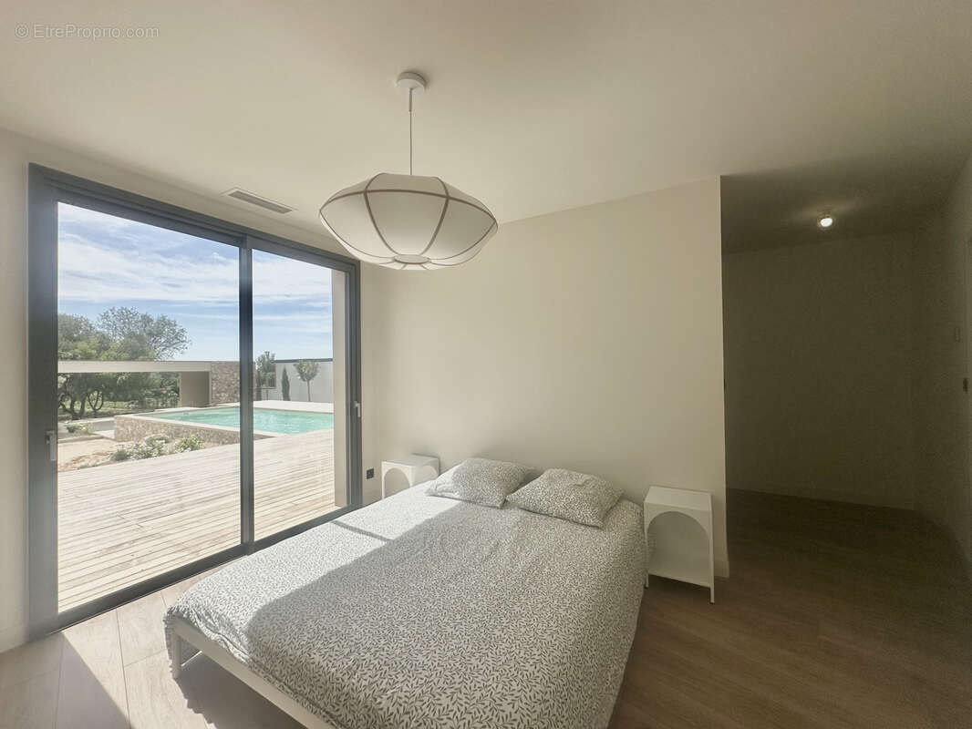 Maison à GARRIGUES-SAINTE-EULALIE