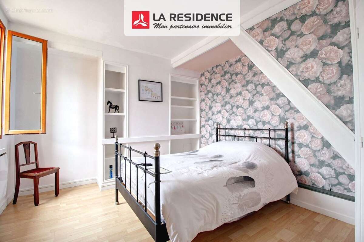 Maison à SAINT-ETIENNE-DU-ROUVRAY