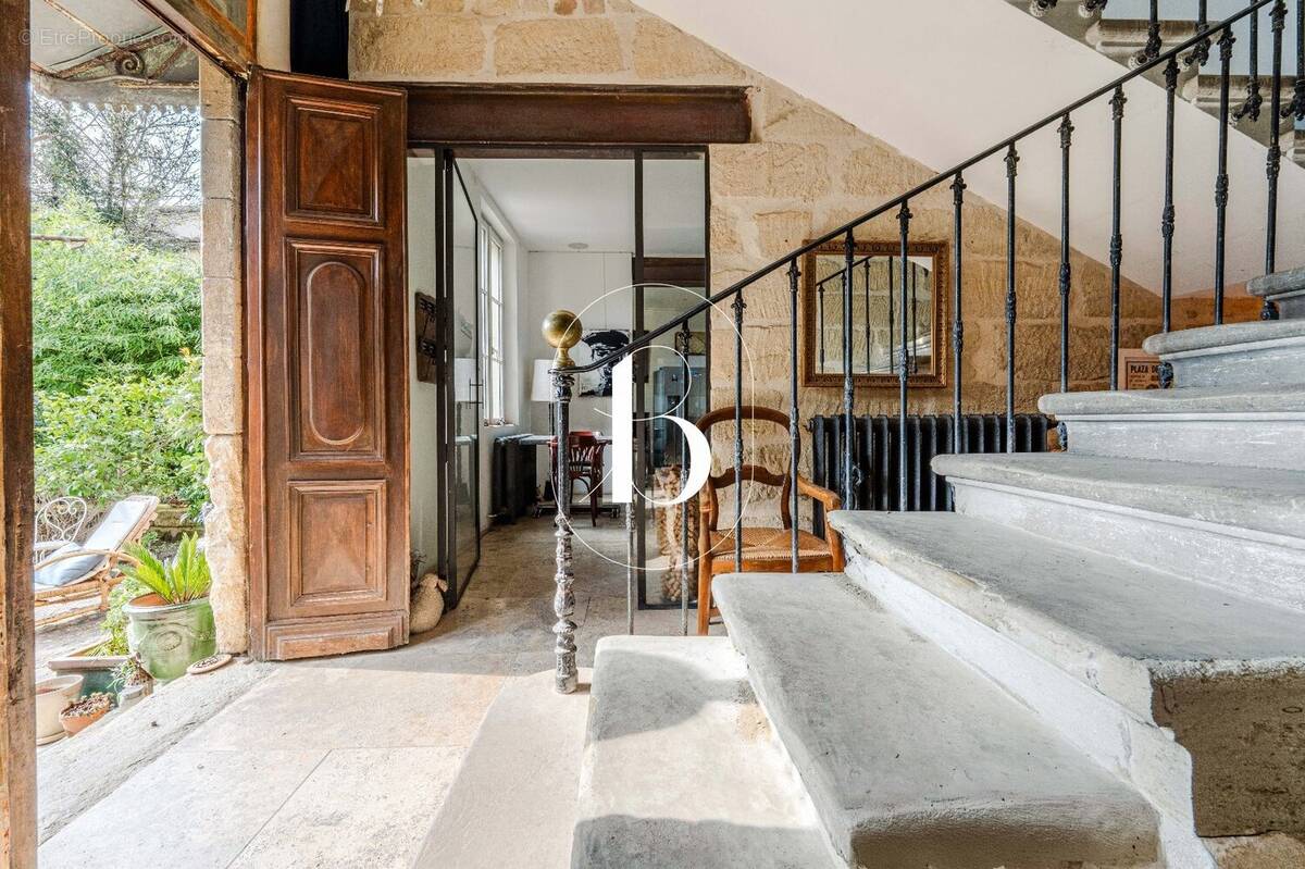 Maison à UZES