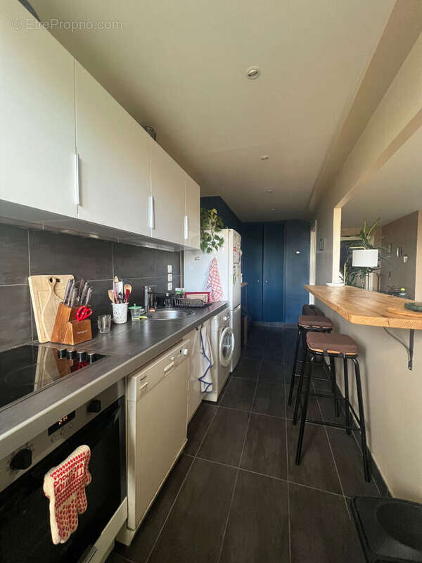 Appartement à SARTROUVILLE