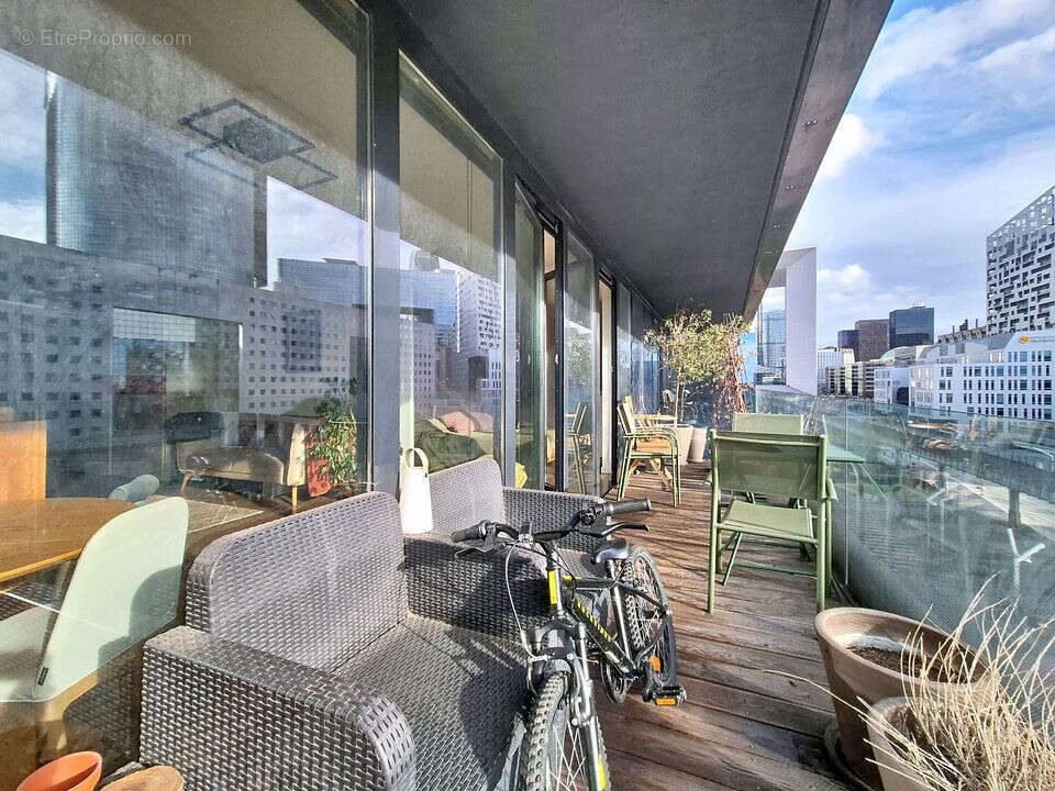 Appartement à NANTERRE