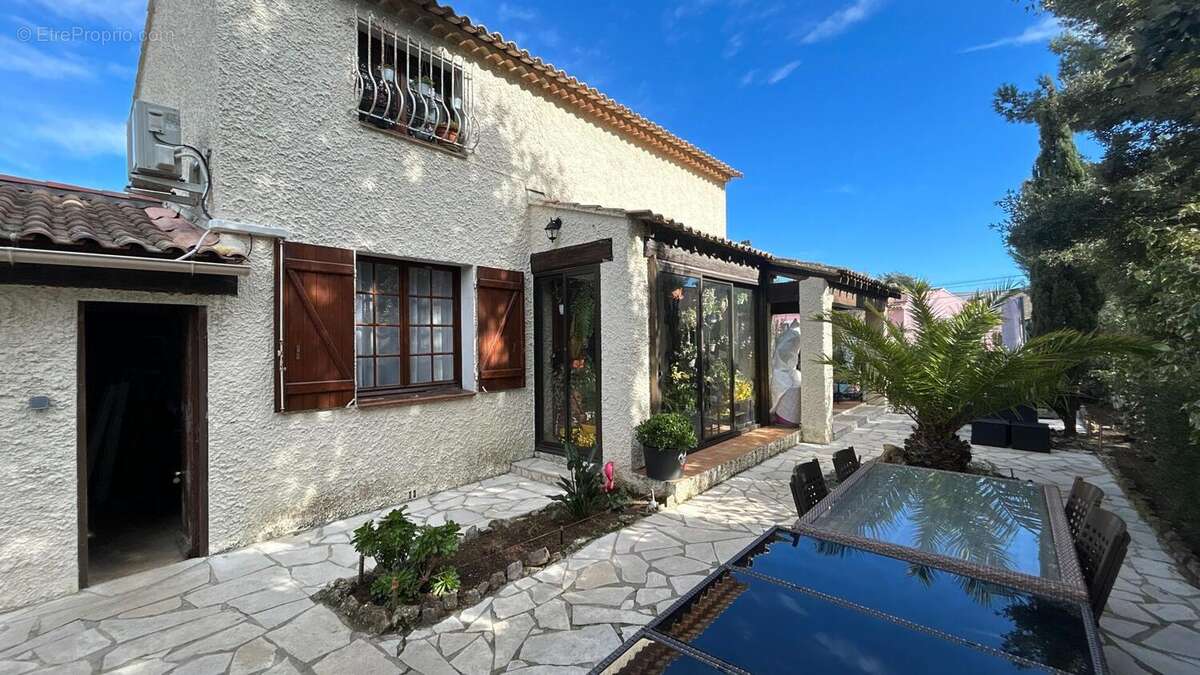 Photo 7 - Maison à SIX-FOURS-LES-PLAGES