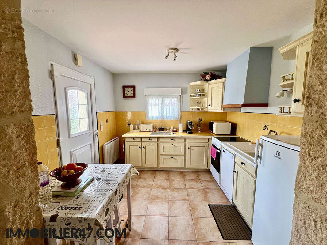 Maison à SAINTE-LIVRADE-SUR-LOT