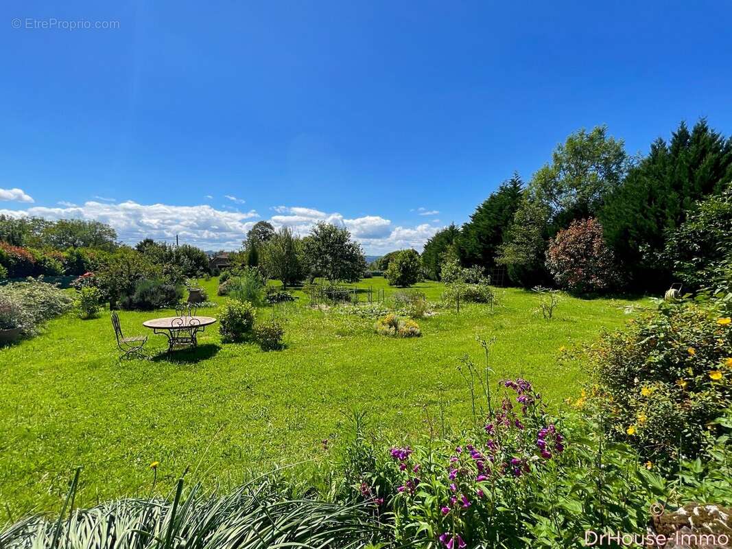Maison 129 m² à Gorses  - photo 9