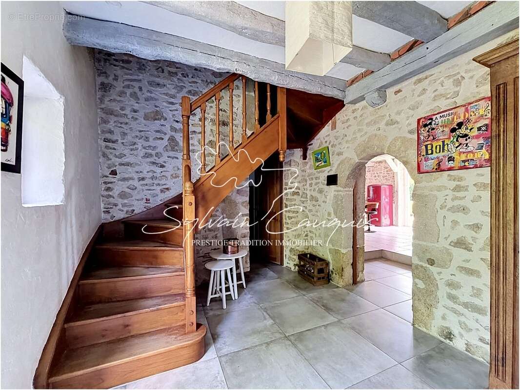 Longère de caractère et de charme - photo 7