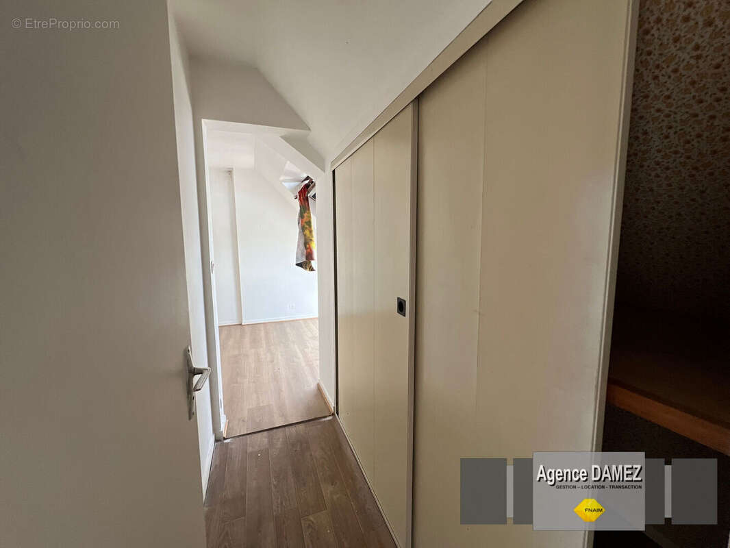 DOURDAN, Duplex 4 pièces de 110 m² avec garage, cave et parking - photo 10
