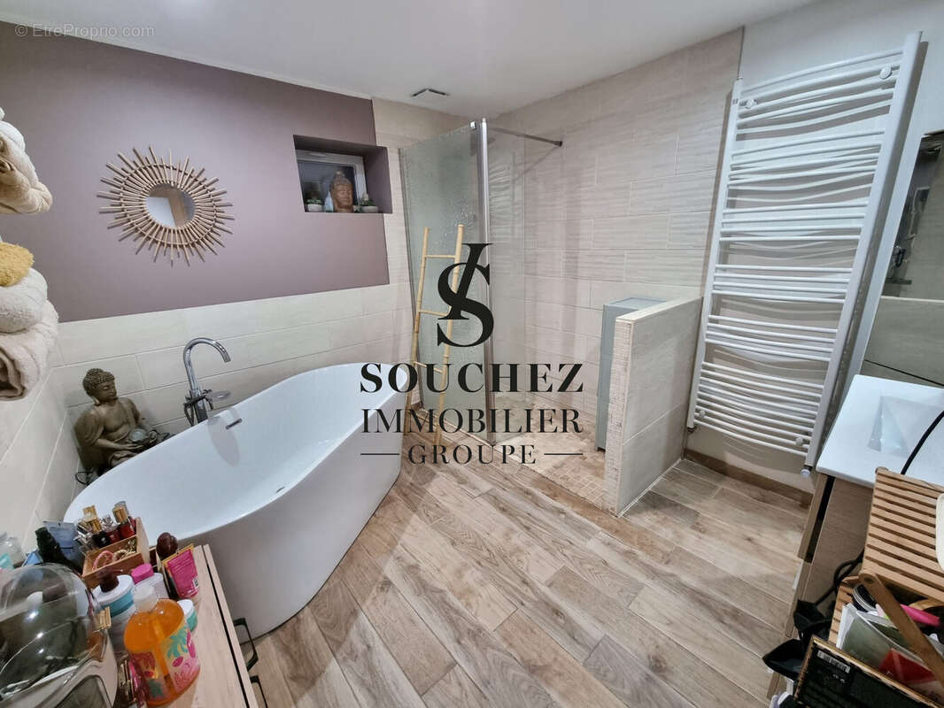 Maison 123 m² à Ablain-Saint-Nazaire  - photo 8