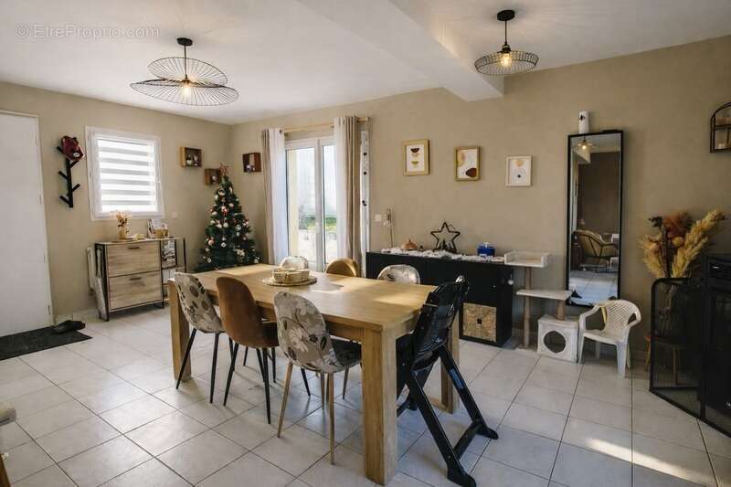 Maison à IRODOUER