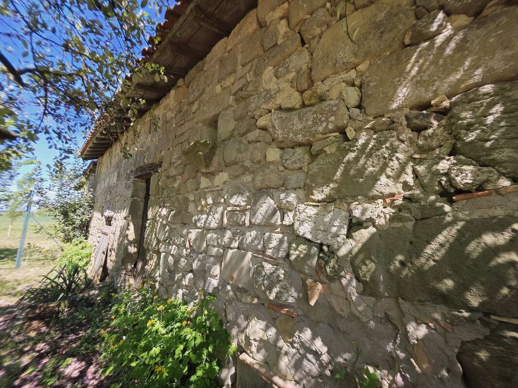 Maison à LAUZUN