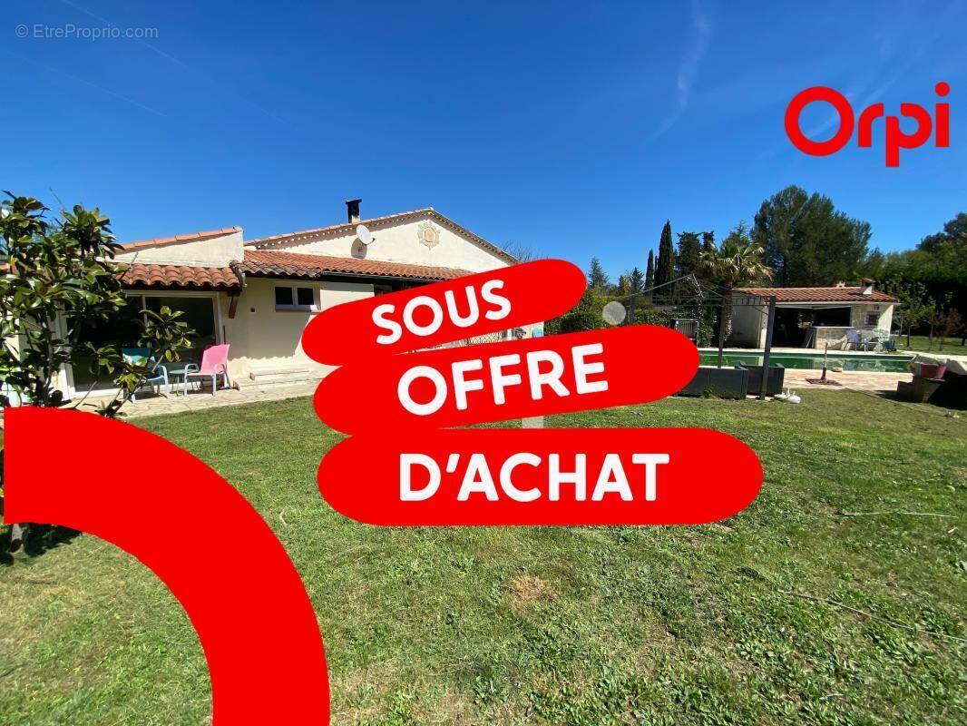 Maison à TOURRETTES