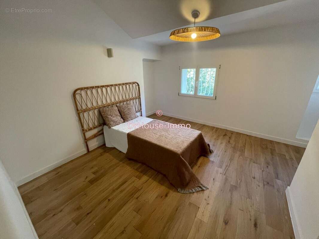 Maison à MARSEILLE-8E